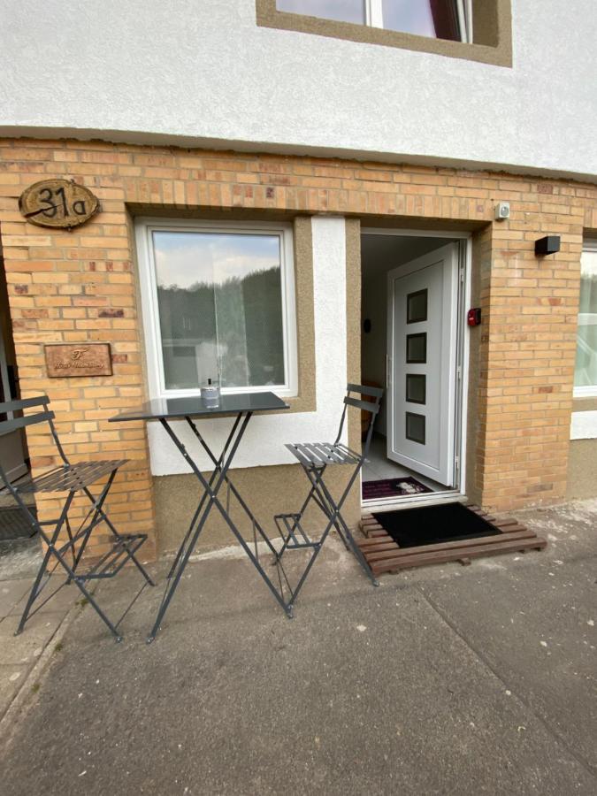 Kleine-Romantische Ferienwohnung Parkplatz Vor Dem Haus! 알테나우 외부 사진